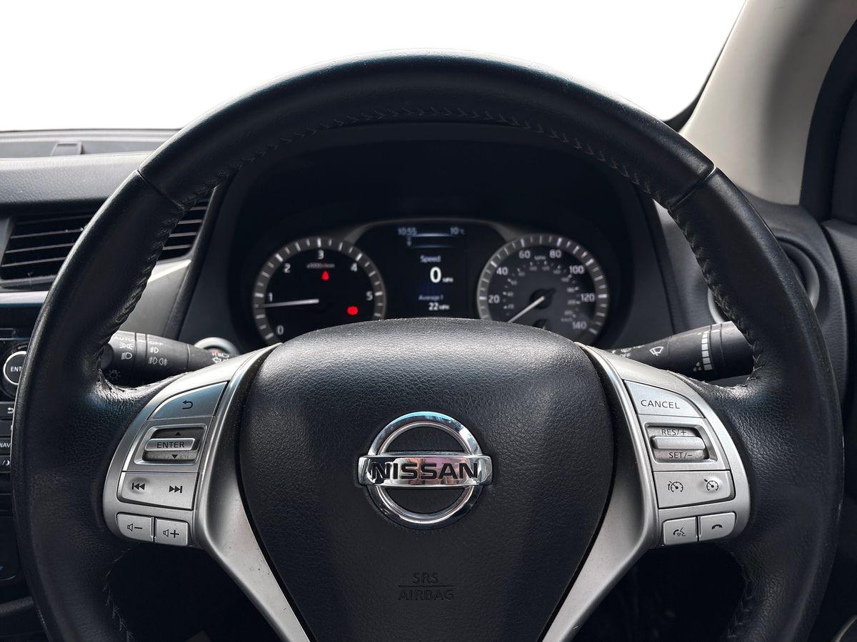 Used Nissan Navara 2018 for sale - 77698236: Photo 13