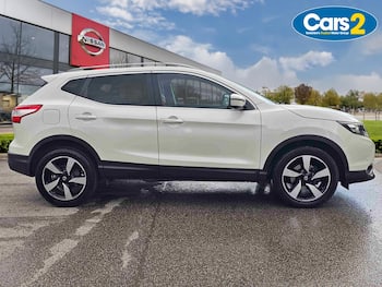 Used Nissan Qashqai 2015 for sale - 79710241: Photo