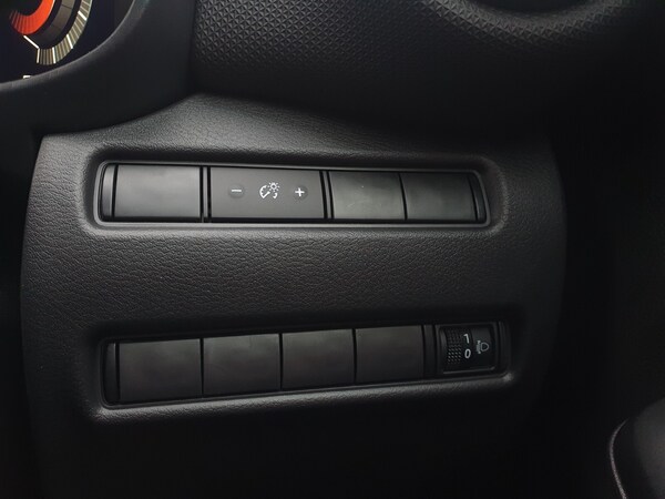 Used Nissan Juke 2024 for sale - 75396261: Photo 22
