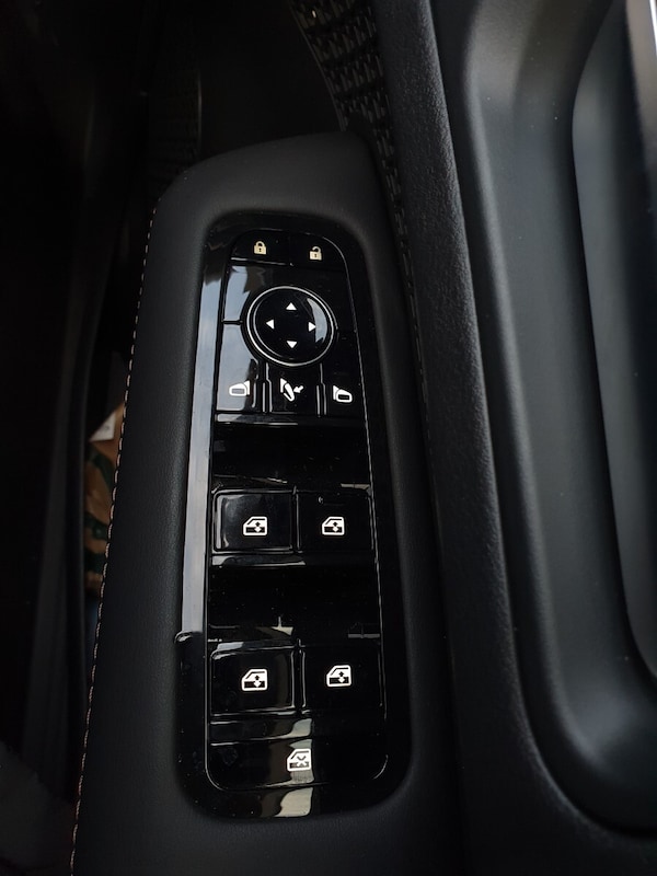 Used Nissan ARIYA 2024 for sale - 75396279: Photo 25