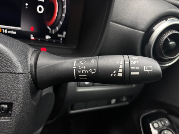Used Nissan Juke 2024 for sale - 75396281: Photo 23