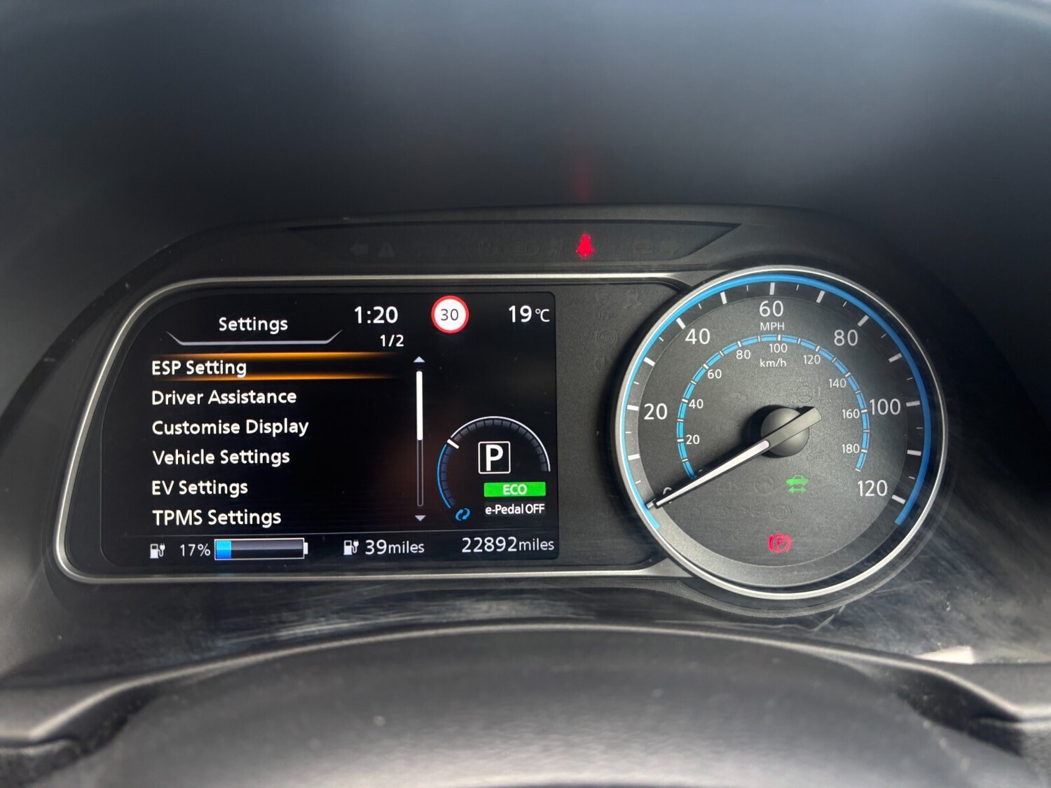 2022 Nissan Leaf 160kW e+ Tekna 59kWh 5dr Auto Hatchback Electric Automatic - Picture 20 of 24