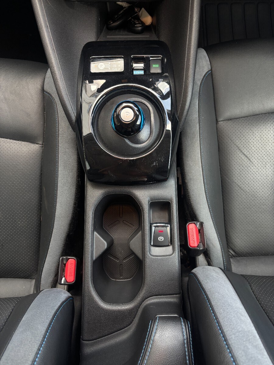 2022 Nissan Leaf 160kW e+ Tekna 59kWh 5dr Auto Hatchback Electric Automatic - Picture 23 of 24