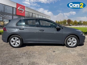 Used Volkswagen Golf 2021 for sale - 75929971: Photo