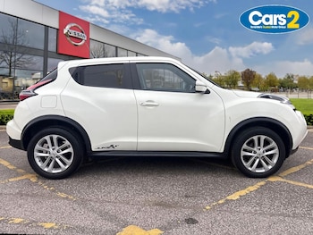 Used Nissan Juke 2017 for sale - 76229210: Photo 2