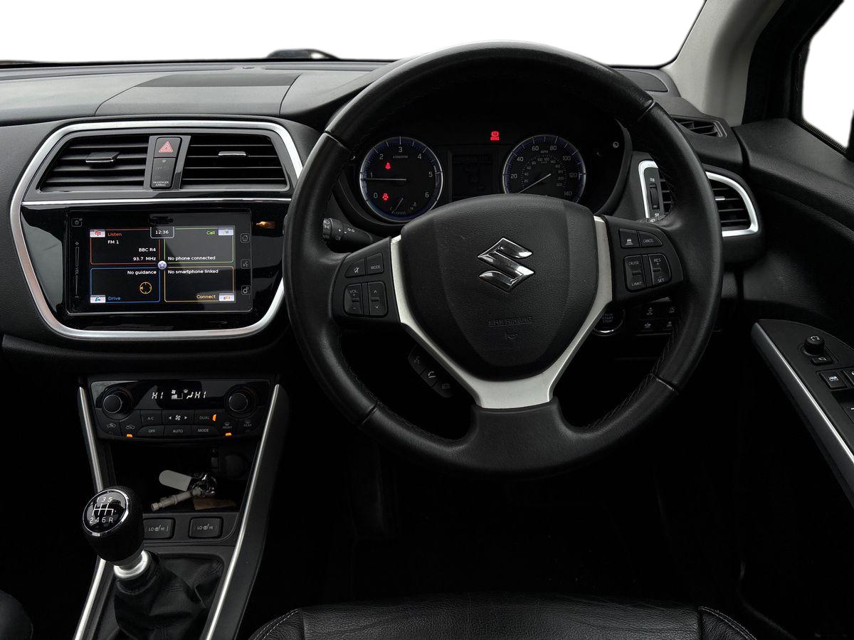 Used Suzuki SX4 S-Cross 2017 for sale - 76544509: Photo 12