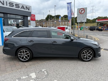 Used Kia Ceed 2023 for sale - 79502285: Photo