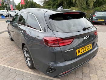 Used Kia Ceed 2023 for sale - 79502285: Photo