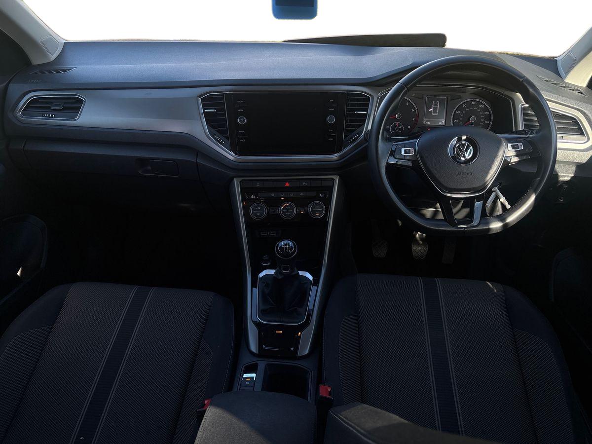 Used Volkswagen T-Roc 2020 for sale - 76196015: Photo 11