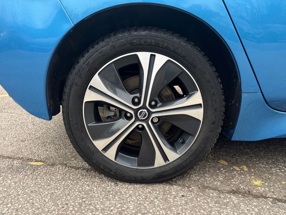 Used Nissan Leaf 2020 for sale - 77771106: Photo 9