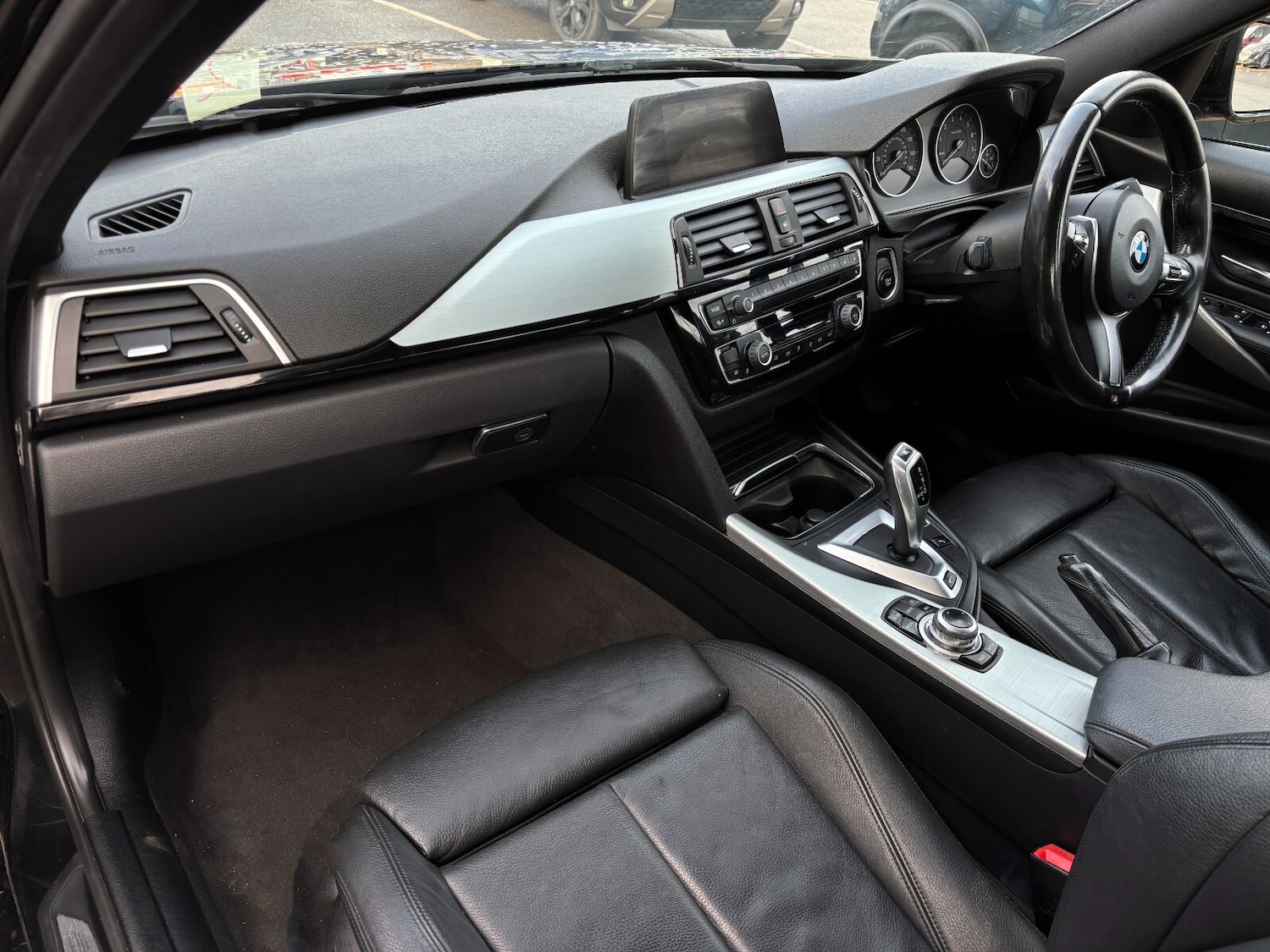 Used BMW 3 Series 2017 for sale - 76452150: Photo 13