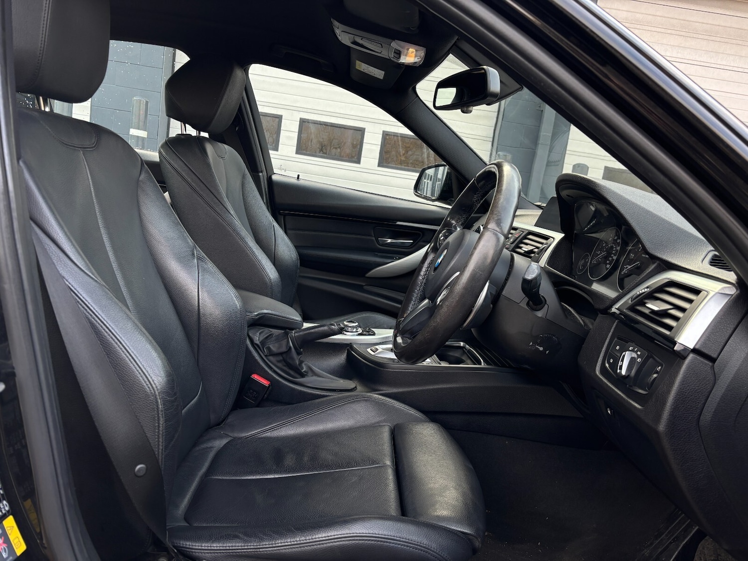 Used BMW 3 Series 2017 for sale - 76452150: Photo 14