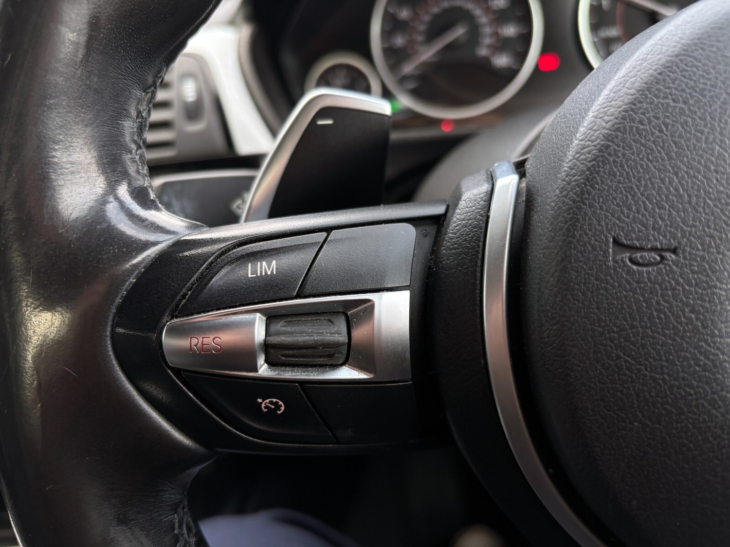 Used BMW 3 Series 2017 for sale - 76452150: Photo 22