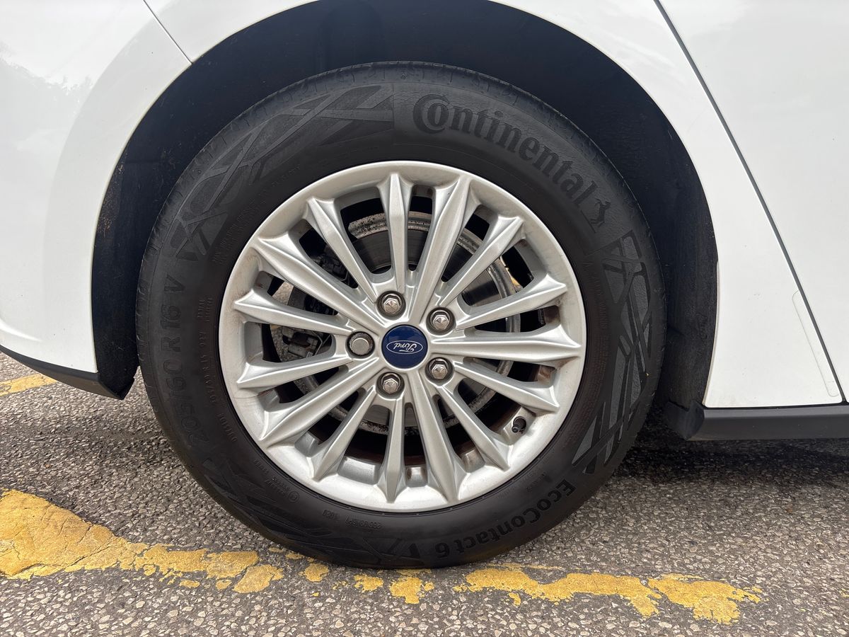 Used Ford Focus 2020 for sale - 76273069: Photo 9