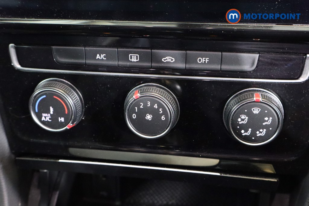 Used Volkswagen Golf 2019 for sale - 76067892: Photo 20