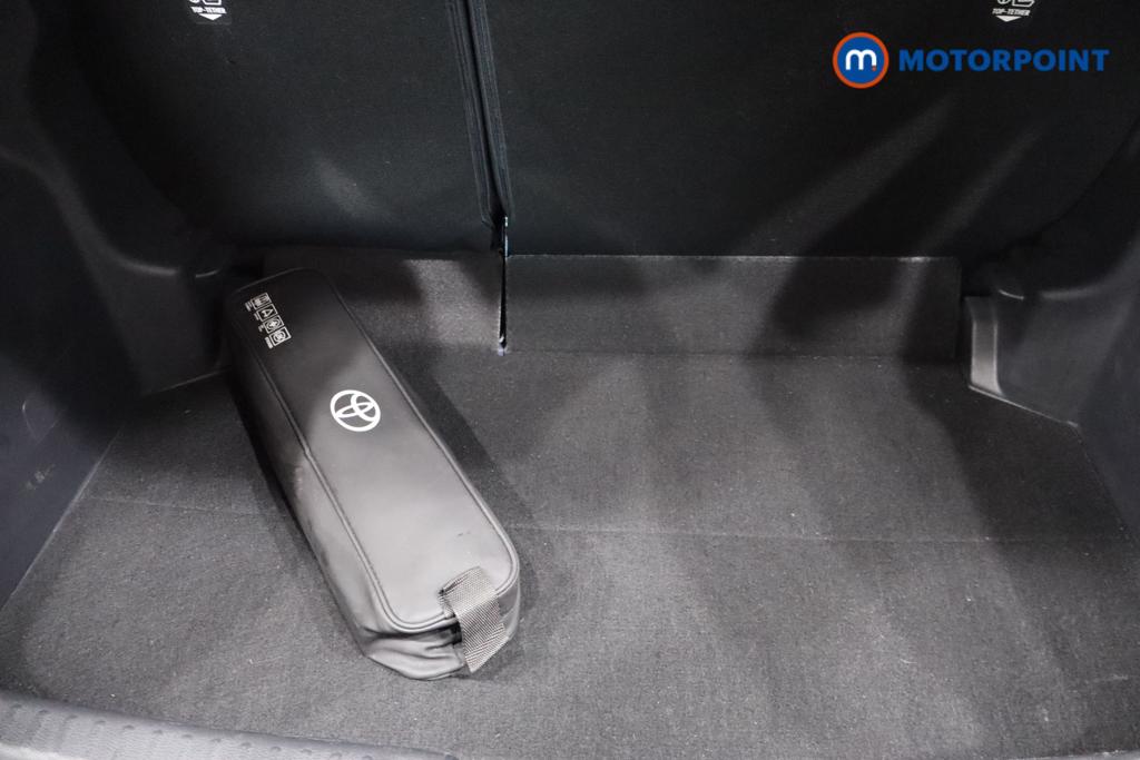 Used Toyota Yaris 2023 for sale - 77932311: Photo 14