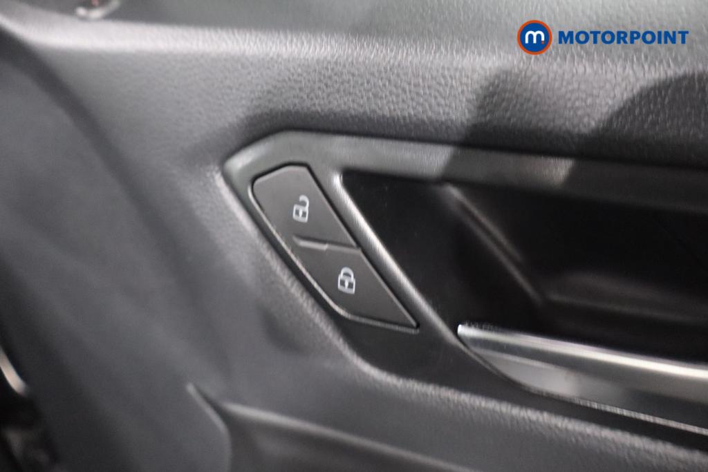 Used Volkswagen T-Roc 2025 for sale - 77327011: Photo 18