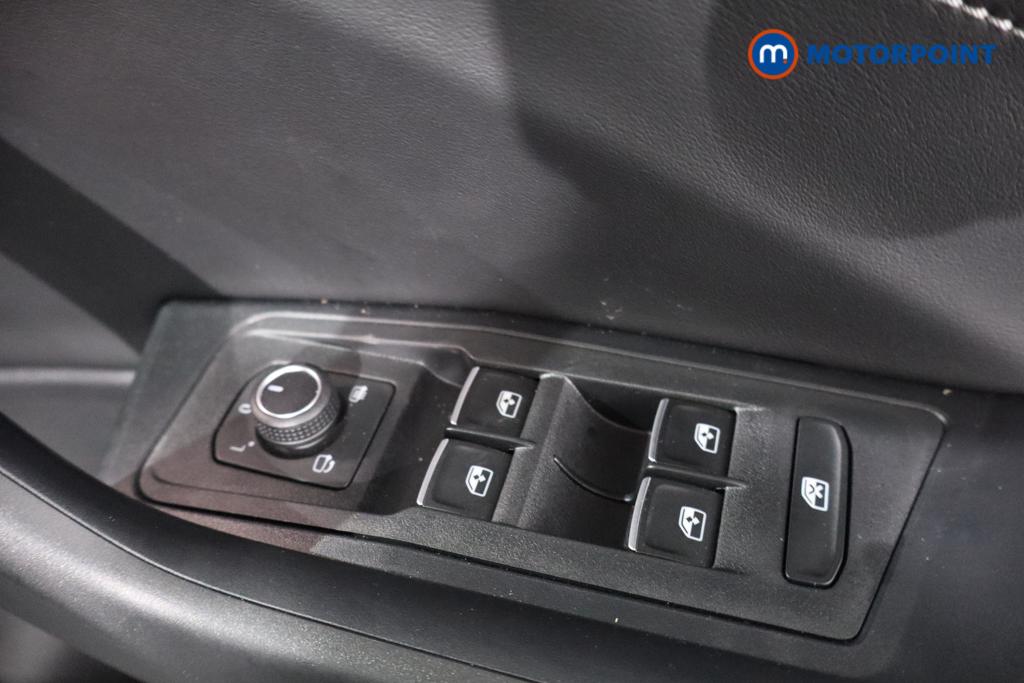 Used Volkswagen T-Roc 2025 for sale - 77327011: Photo 19