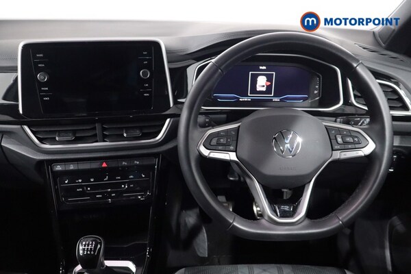 Used Volkswagen T-Roc 2024 for sale - 76131726: Photo 11