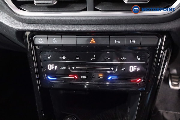 Used Volkswagen T-Roc 2024 for sale - 76131726: Photo 25