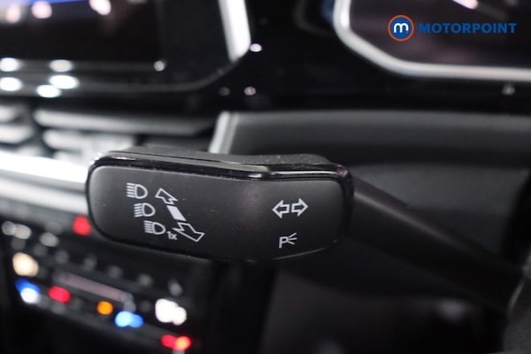 Used Volkswagen T-Roc 2024 for sale - 76131726: Photo 28