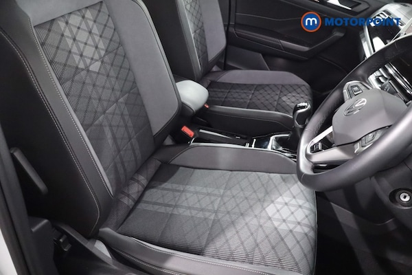 Used Volkswagen T-Roc 2024 for sale - 76131726: Photo 33