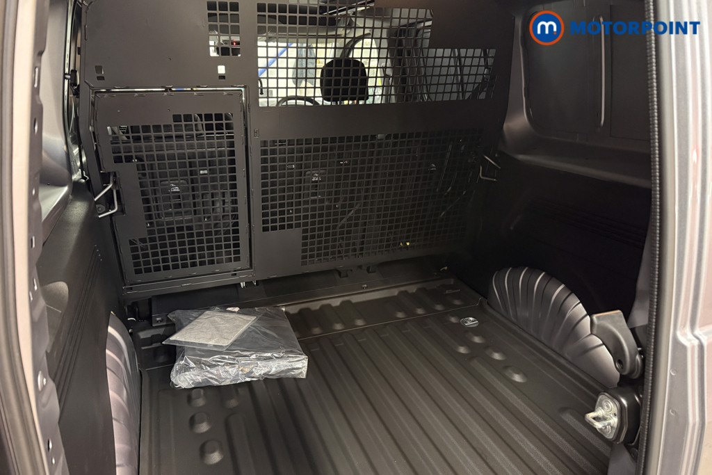 Used Citroen Berlingo 2025 for sale - 77138615: Photo 21