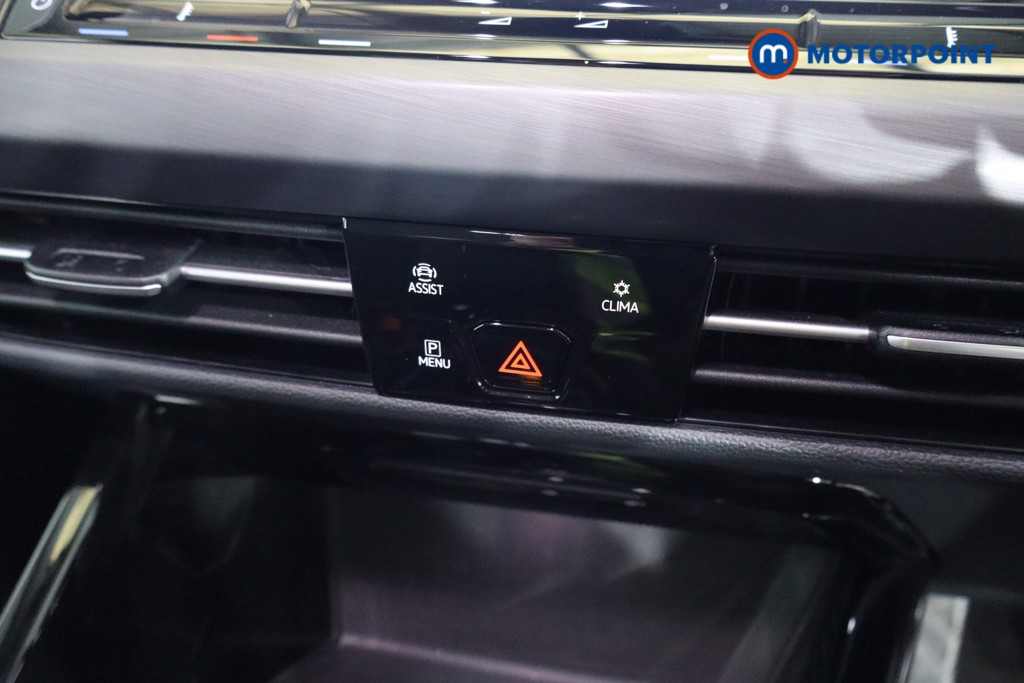 Used Volkswagen Golf 2023 for sale - 76155810: Photo 21