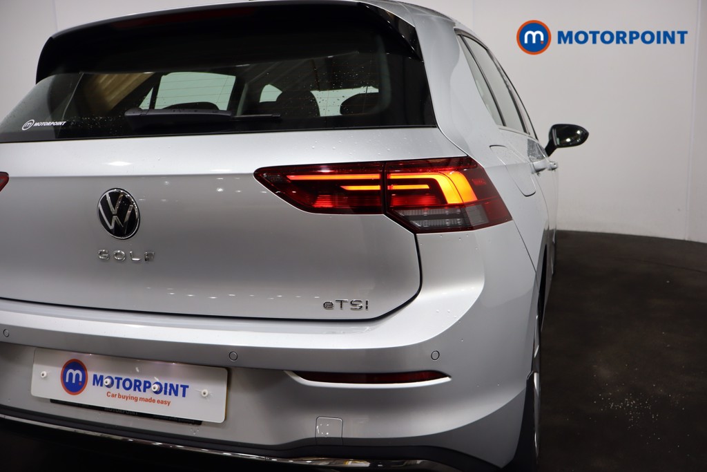 Used Volkswagen Golf 2023 for sale - 76155810: Photo 39