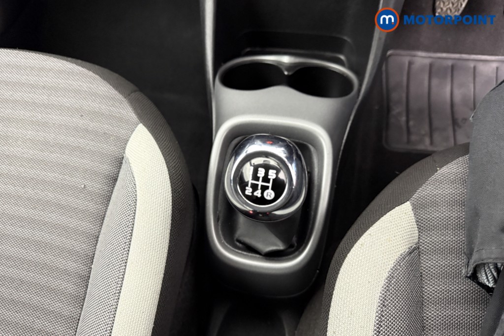 Used Toyota AYGO 2019 for sale - 77529622: Photo 16