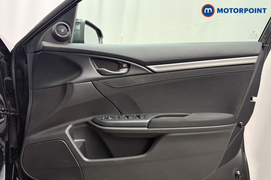 Used Honda Civic 2021 for sale - 77286628: Photo 24