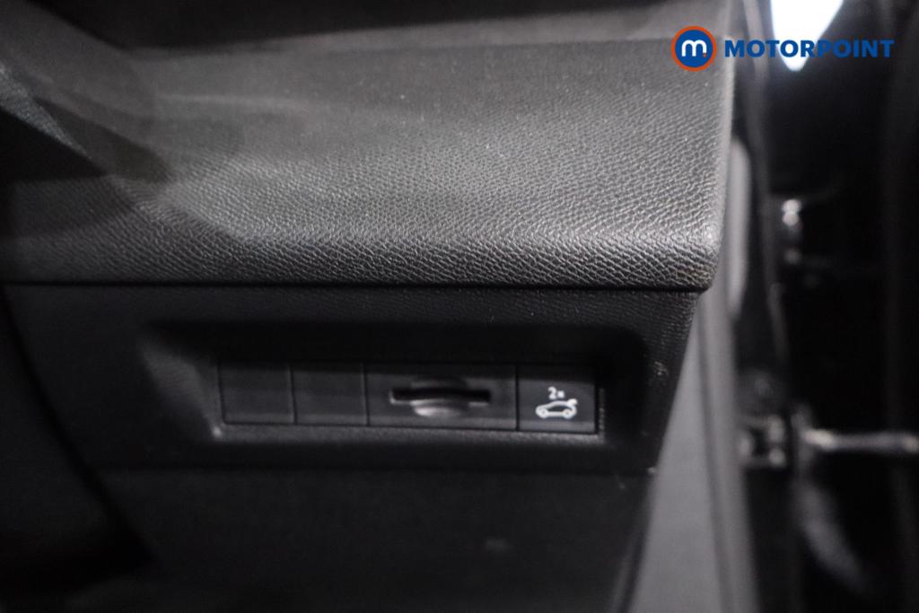 Used Peugeot 408 2024 for sale - 77932211: Photo 21