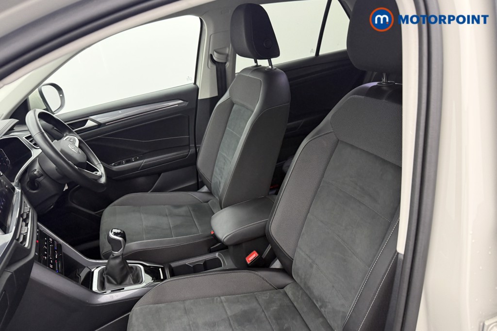 Used Volkswagen T-Roc 2023 for sale - 77989232: Photo 19