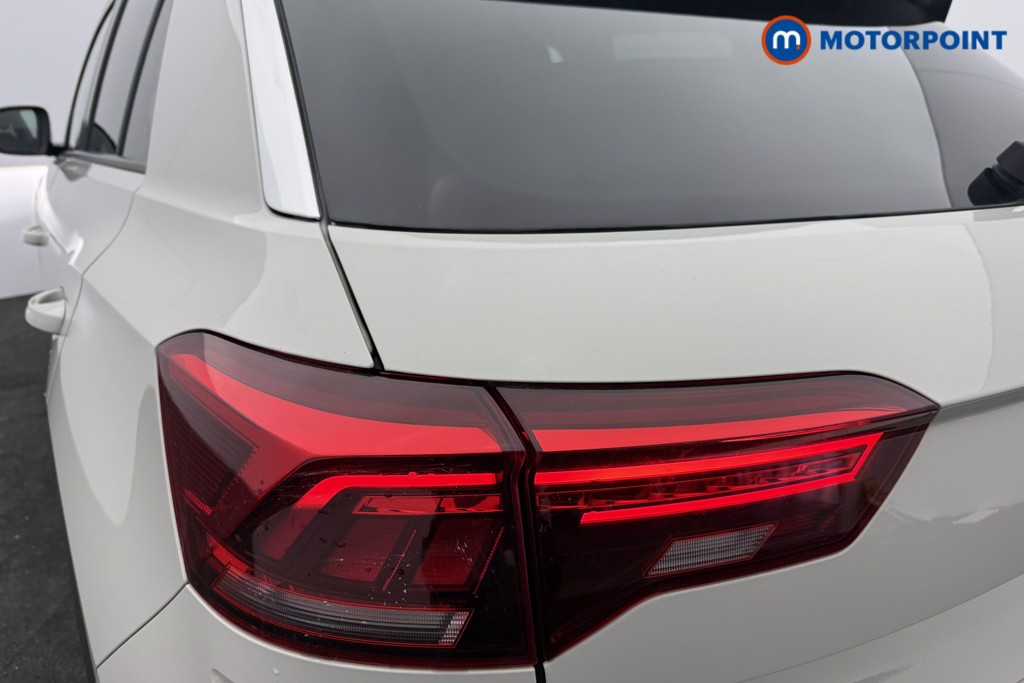 Used Volkswagen T-Roc 2023 for sale - 77989232: Photo 24