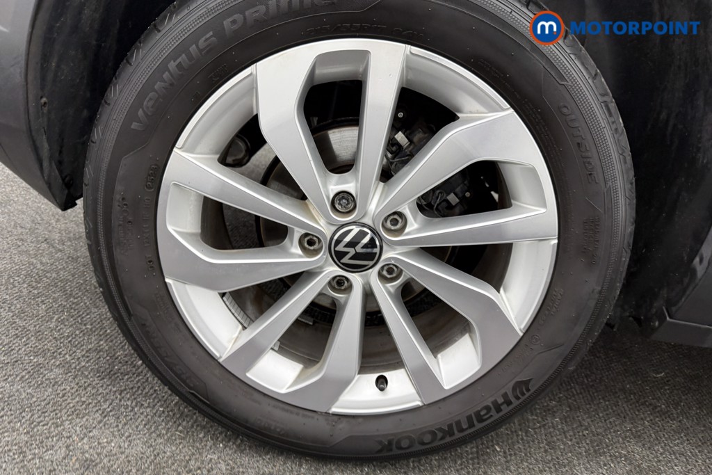 Used Volkswagen T-Roc 2023 for sale - 77989232: Photo 27