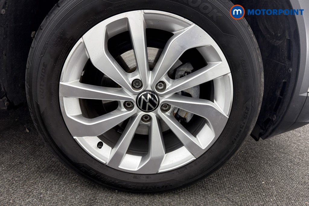 Used Volkswagen T-Roc 2023 for sale - 77989232: Photo 28