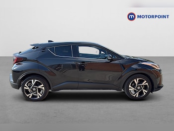 Used Toyota C-HR 2023 for sale - 78457275: Photo