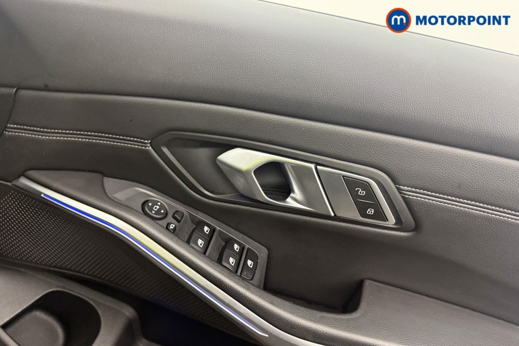 Used BMW 3 Series 2021 for sale - 77743770: Photo 19