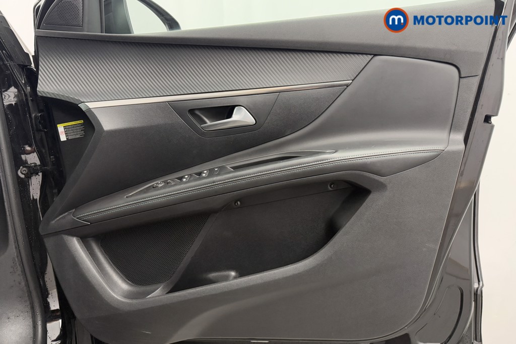 Used Peugeot 5008 2023 for sale - 76279085: Photo 28