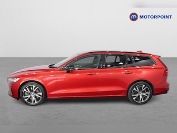 Used Volvo V60 2021 for sale - 75206038: Photo