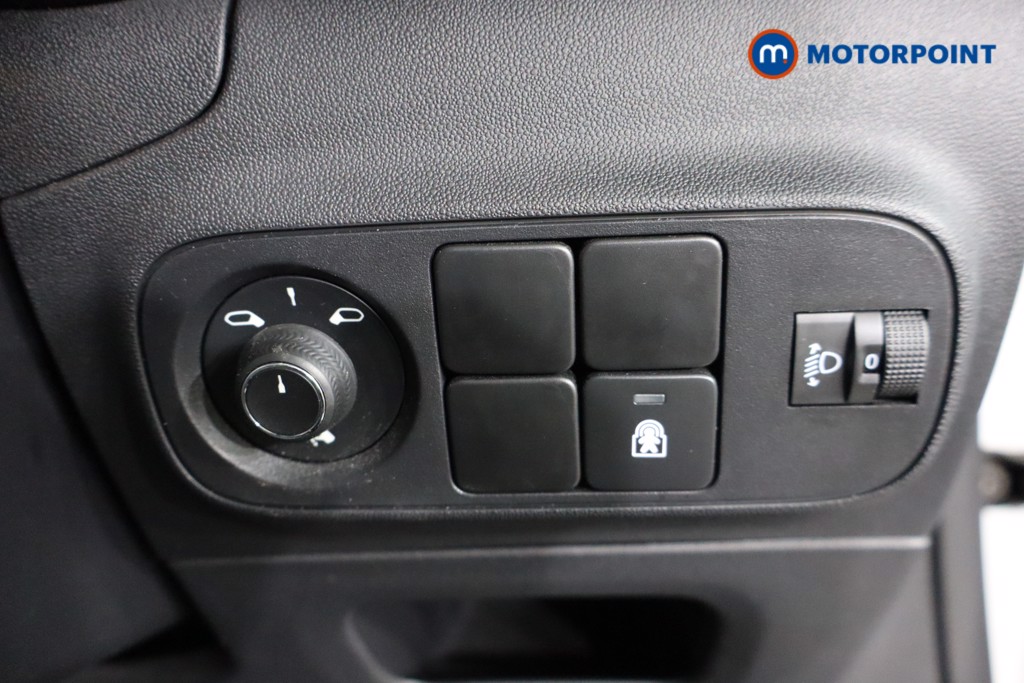 Used Citroen C3 2023 for sale - 77327018: Photo 25