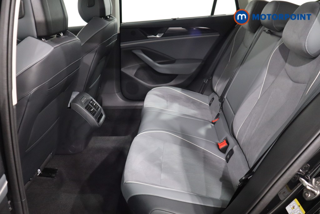 Used Volkswagen Passat 2025 for sale - 76028622: Photo 13
