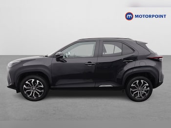 Used Toyota Yaris Cross 2023 for sale - 79514025: Photo