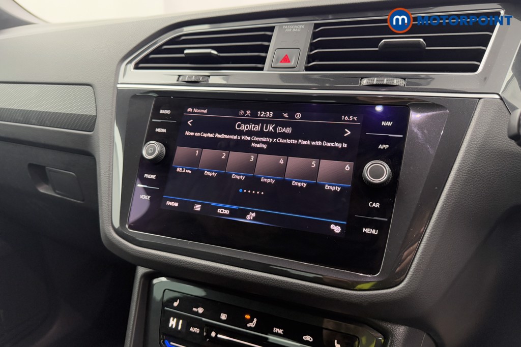 Used Volkswagen Tiguan 2021 for sale - 76508359: Photo 15