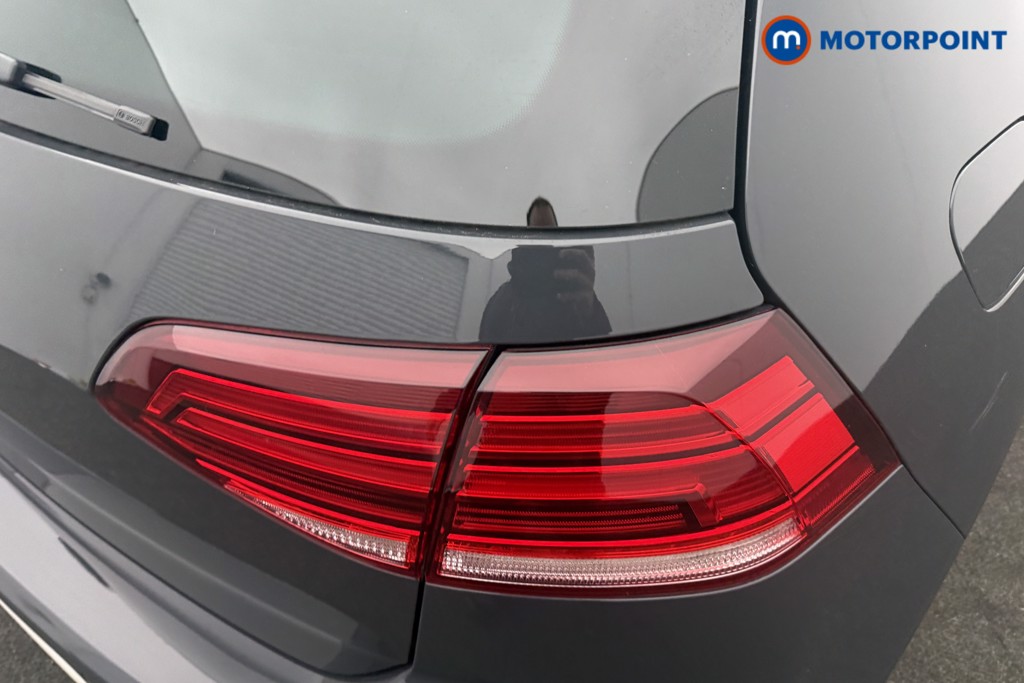 Used Volkswagen Golf 2019 for sale - 77604347: Photo 12