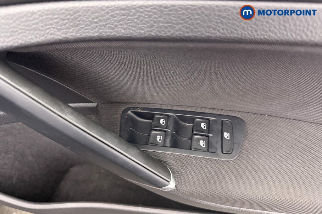 Used Volkswagen Golf 2019 for sale - 77604347: Photo 19