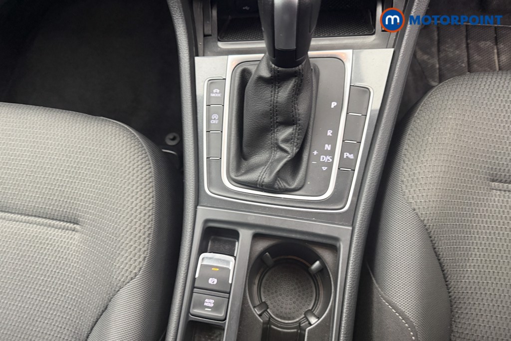 Used Volkswagen Golf 2019 for sale - 77604347: Photo 25