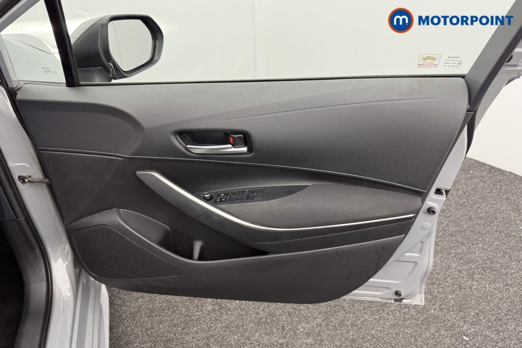 Used Toyota Corolla 2020 for sale - 75997691: Photo 24