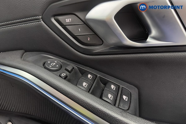 Used BMW 3 Series 2021 for sale - 76232044: Photo 28