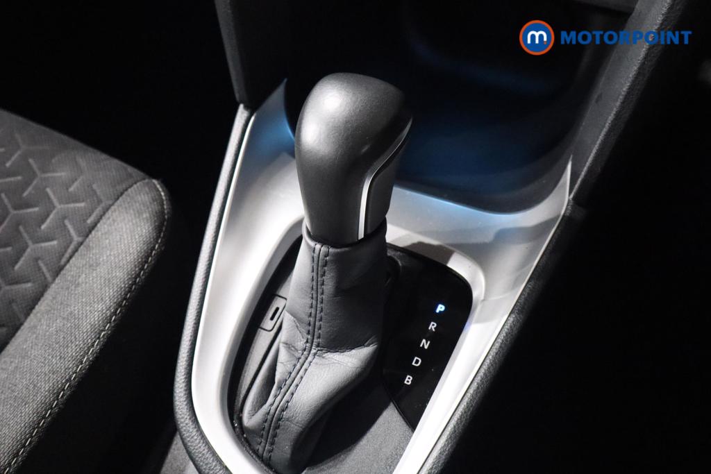 Used Toyota Yaris Cross 2022 for sale - 77529747: Photo 14